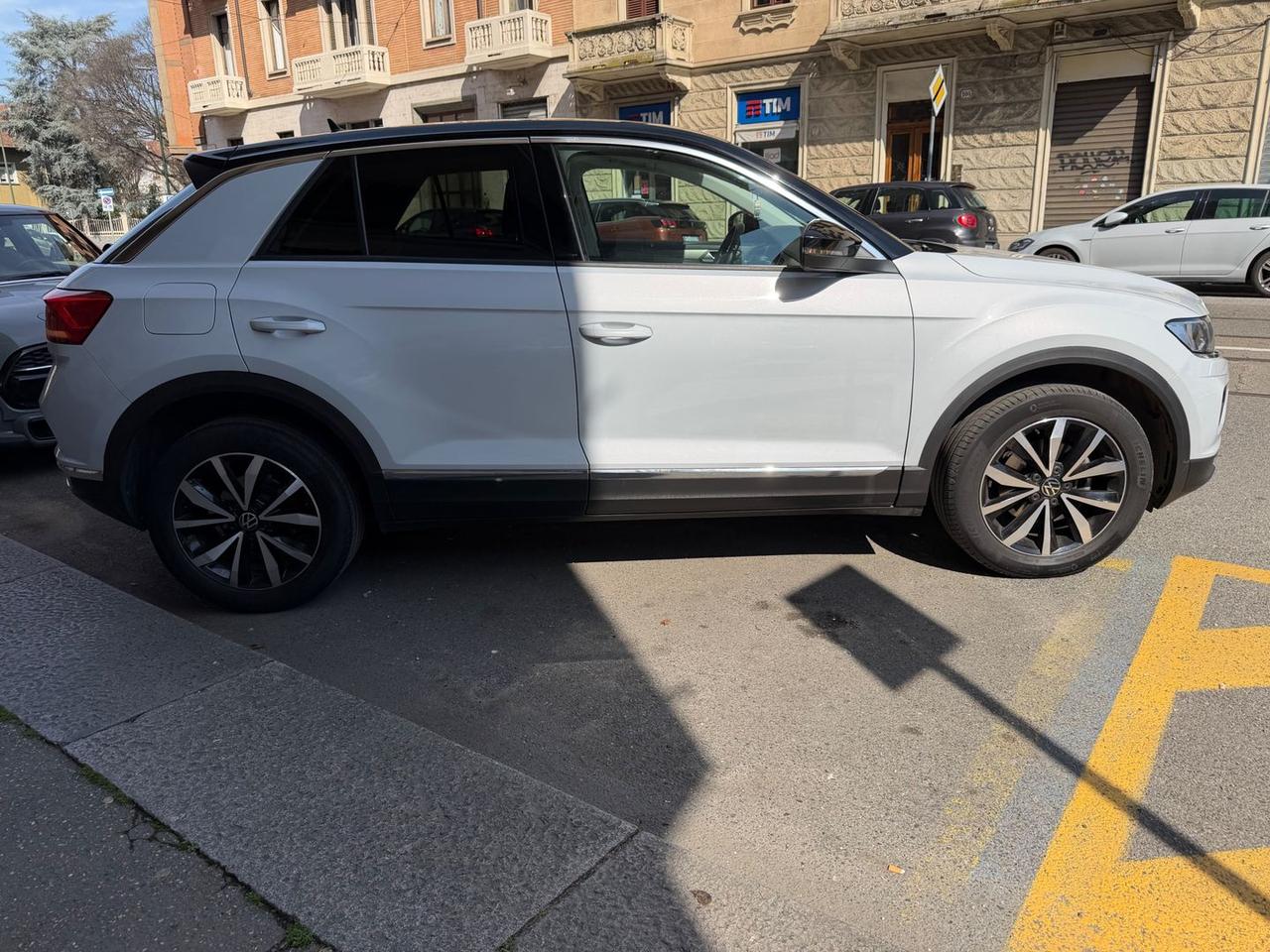 Volkswagen T-Roc 1.5 TSI Life #10070