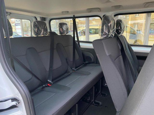 RENAULT Trafic BluedCi 150CV PL Equilibre 9 POSTI