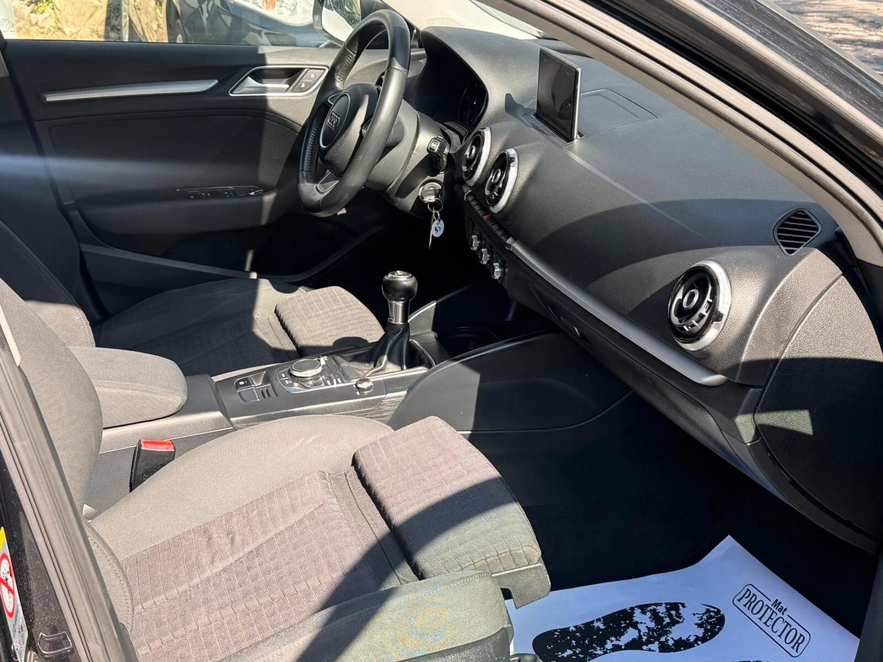 Audi A3 SPB 1.6TDI AMBITION 105CV GARANZIA 1 ANNO