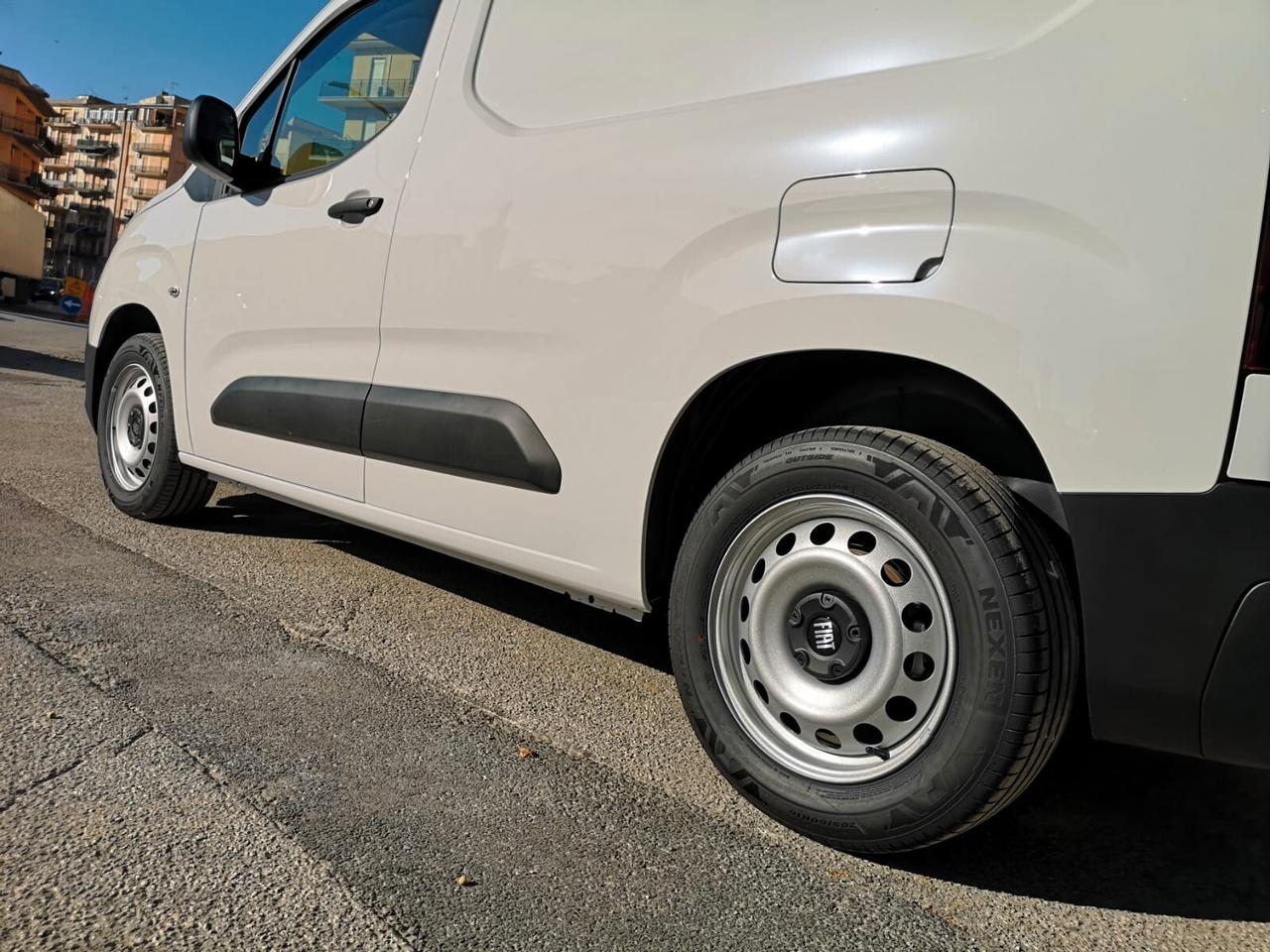 FIAT Doblo Van 1.5 bluehdi 130 Cv CH1 2025 KM0
