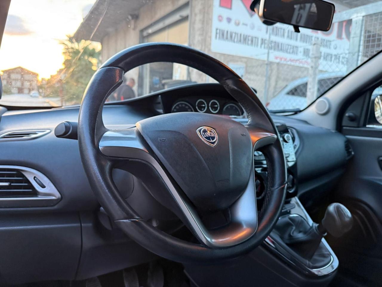 Lancia Ypsilon 1.3 MJT 95 CV Platinum 78000km