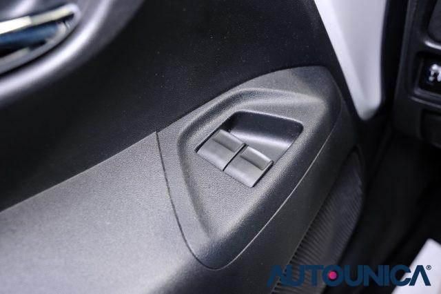 TOYOTA Aygo 1.0 VVT-i 69 CV 5 PORTE X-COOL TSS NEOPATENTATI