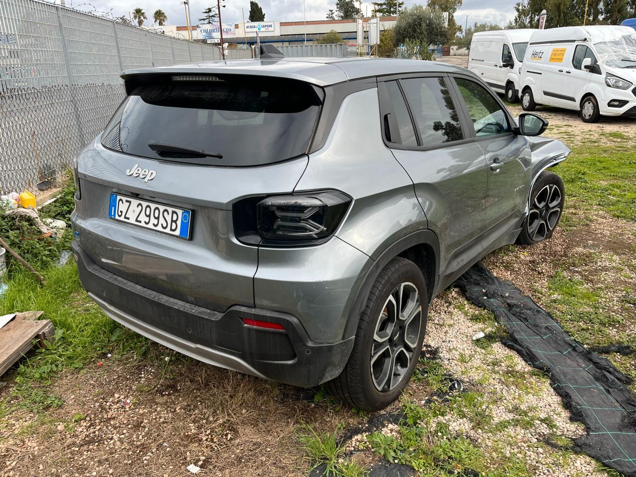 Jeep Avenger BEV Summit 115kW 156 cV Incidentato