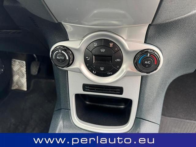 Ford Fiesta 1.6 TDCi 3p. Ghia