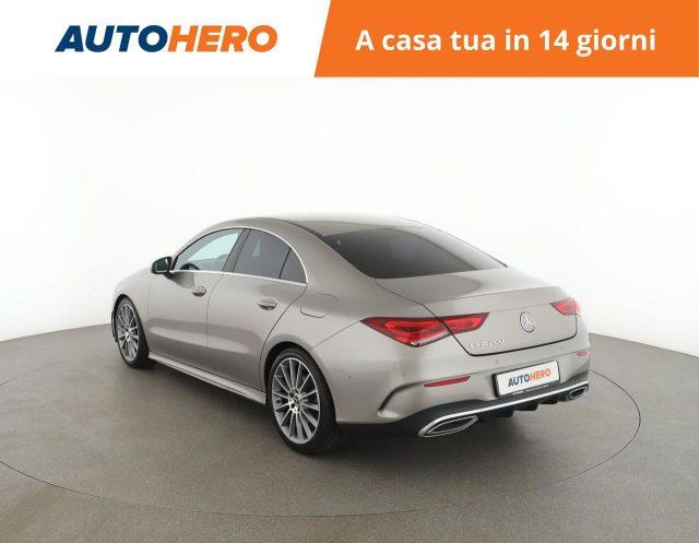 MERCEDES-BENZ CLA 200 Automatic Premium