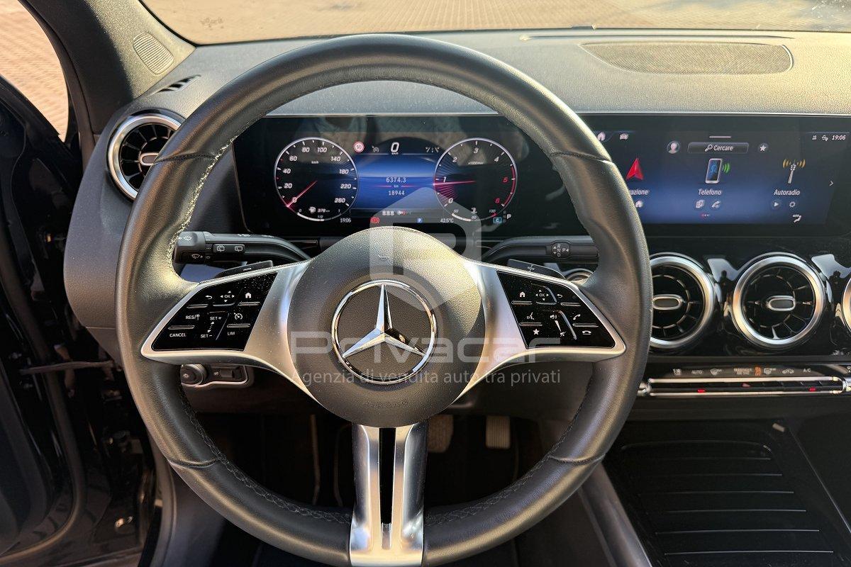 MERCEDES GLA 180 d Automatic Progressive Advanced