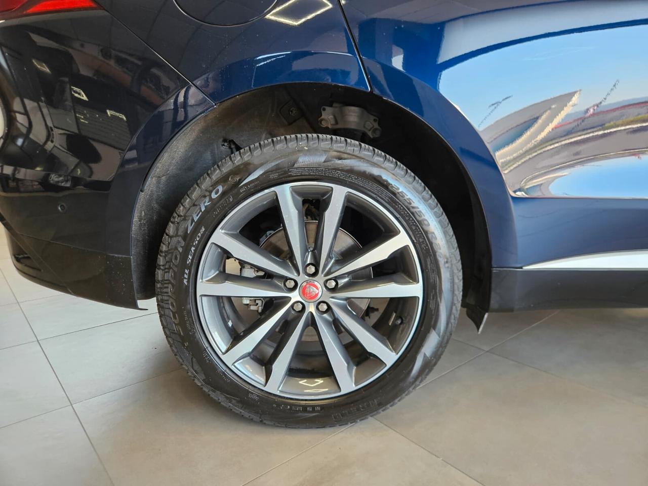 Jaguar F-Pace 2.0 D 204 CV AWD aut. SE