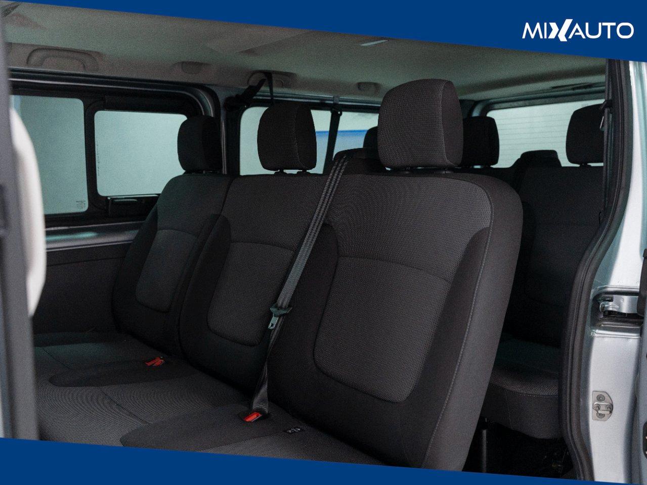 RENAULT Trafic Passenger 2.0 Blue DCI 150CV L2 Authentic