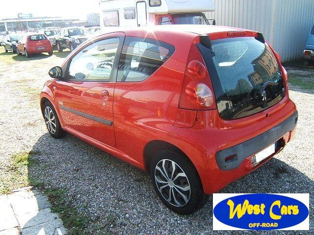 PEUGEOT - 107 - 3p. Sweet Years