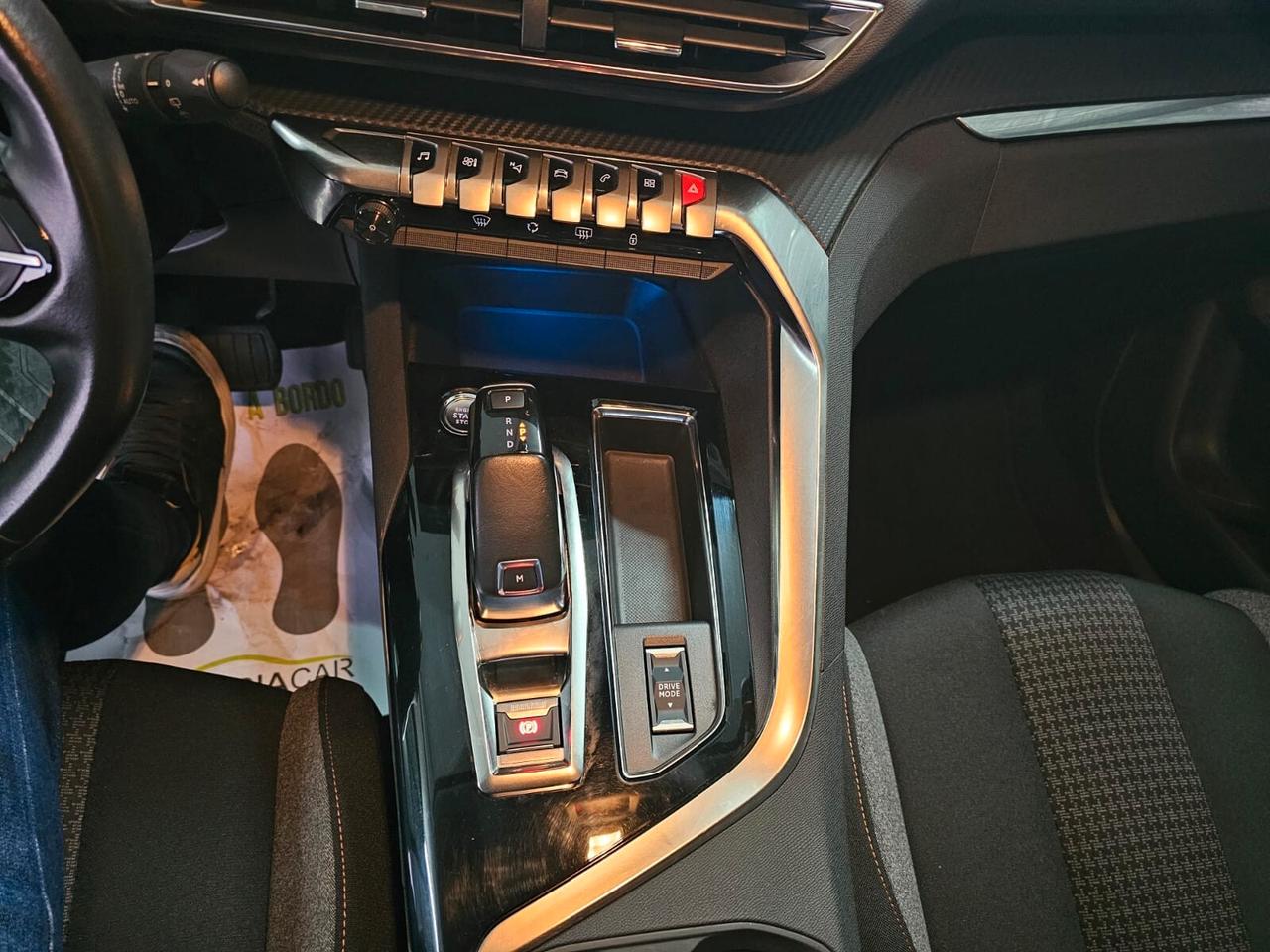 PEUGEOT 3008 1.5HDI 130CV ACTIVE BUSINESS 2021