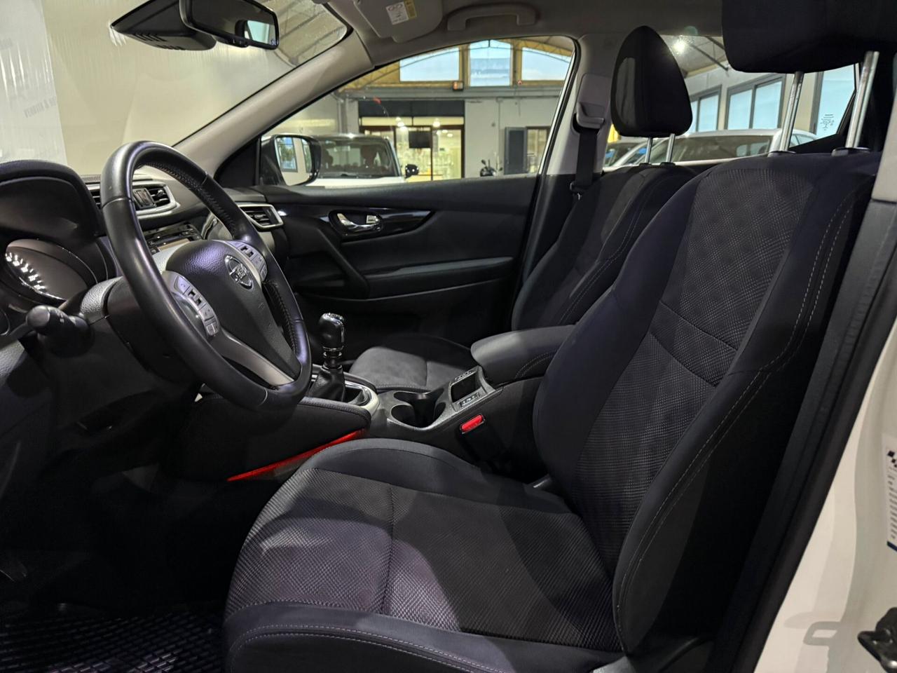 Nissan Qashqai 1.5 Dci 110cv Navigatore