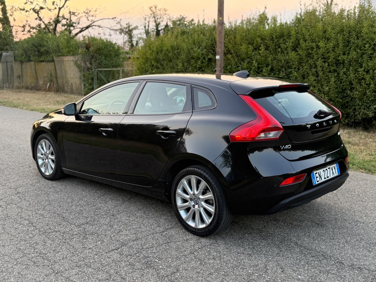 Volvo V40 D2 1.6