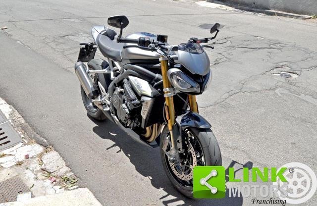 TRIUMPH Speed Triple RS 1200 rs