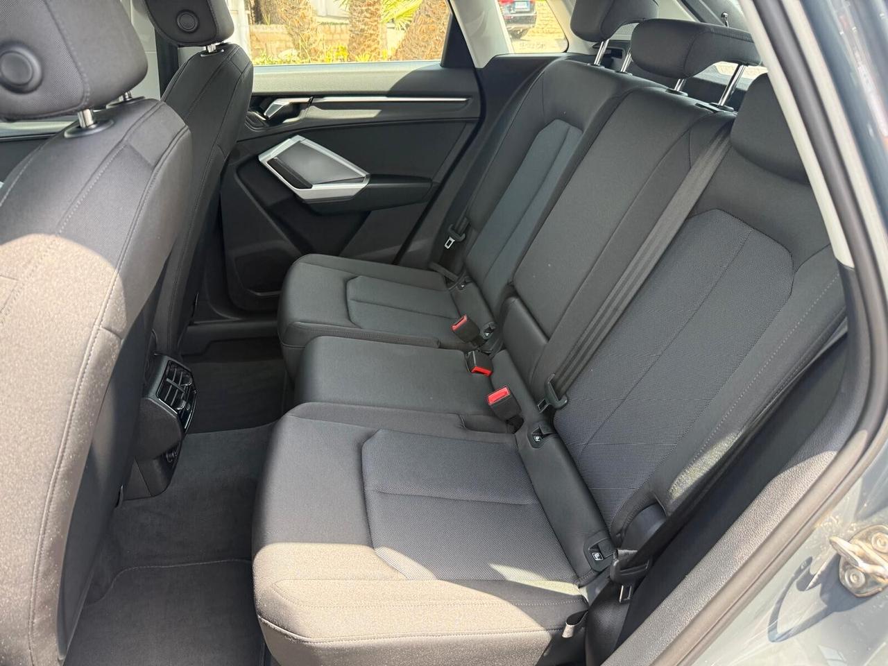 Audi Q3 35 TDI 2.0 150CV S tronic Advanced Full Led