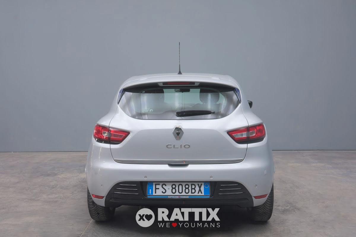 Renault Clio 1.5 dci 75CV Moschino Zen