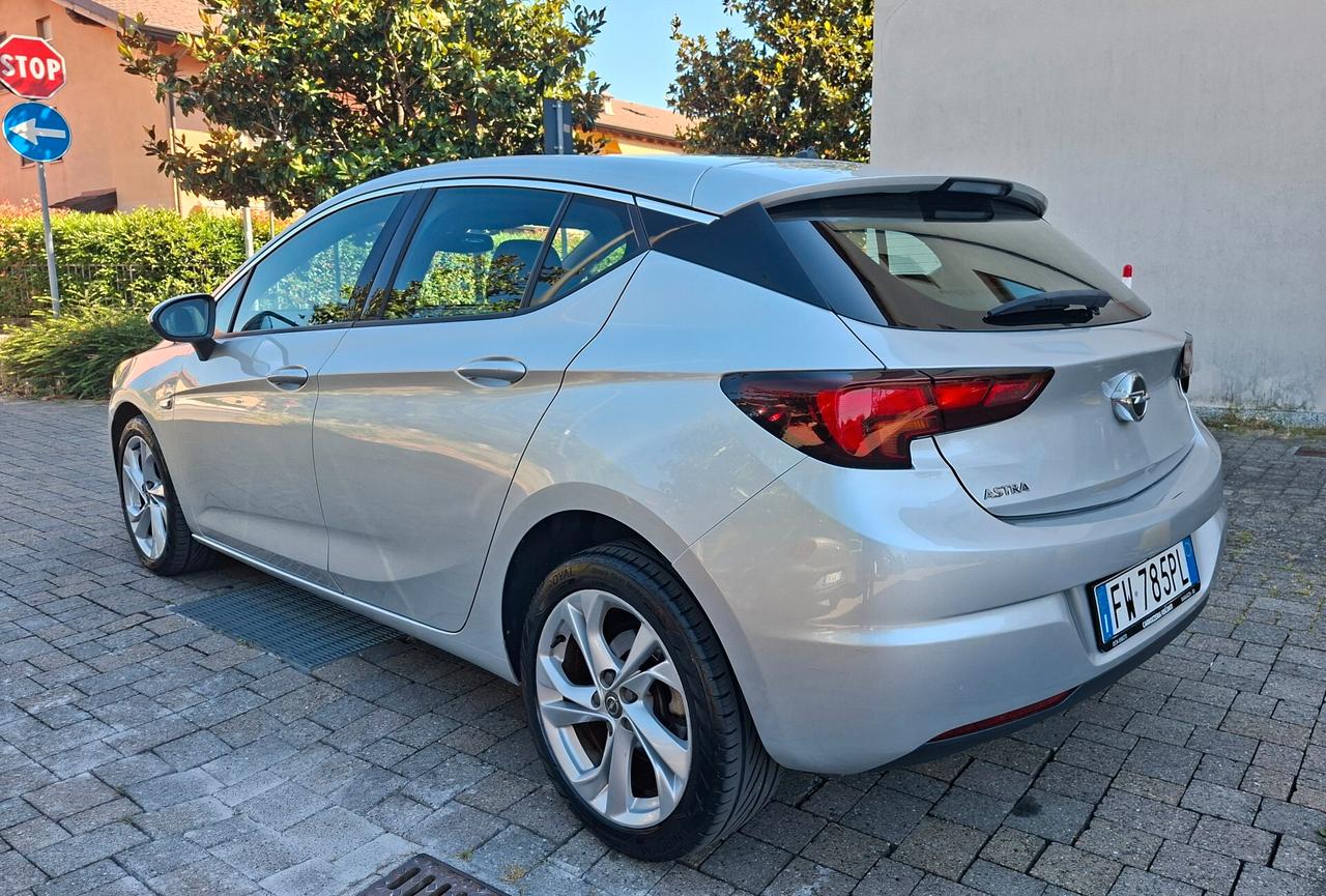 Opel Astra 1.6 CDTi 110CV Start&Stop 5 porte Innovation
