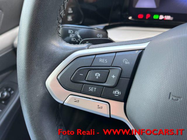 VOLKSWAGEN Golf 1.0 eTSI MHEV EVO DSG Life - PROMO!