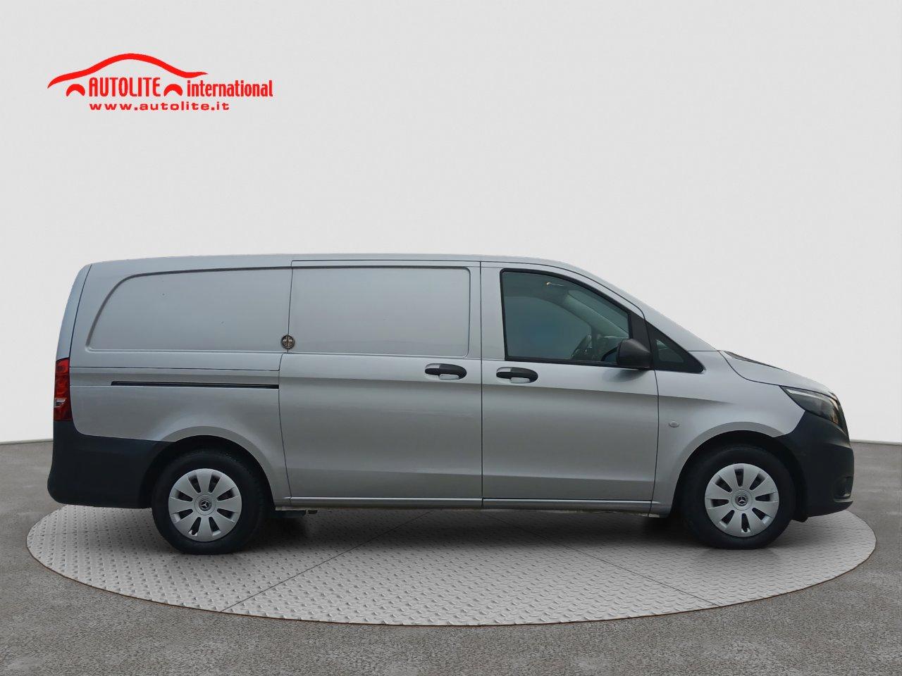MERCEDES Vito 114 cdi long E6