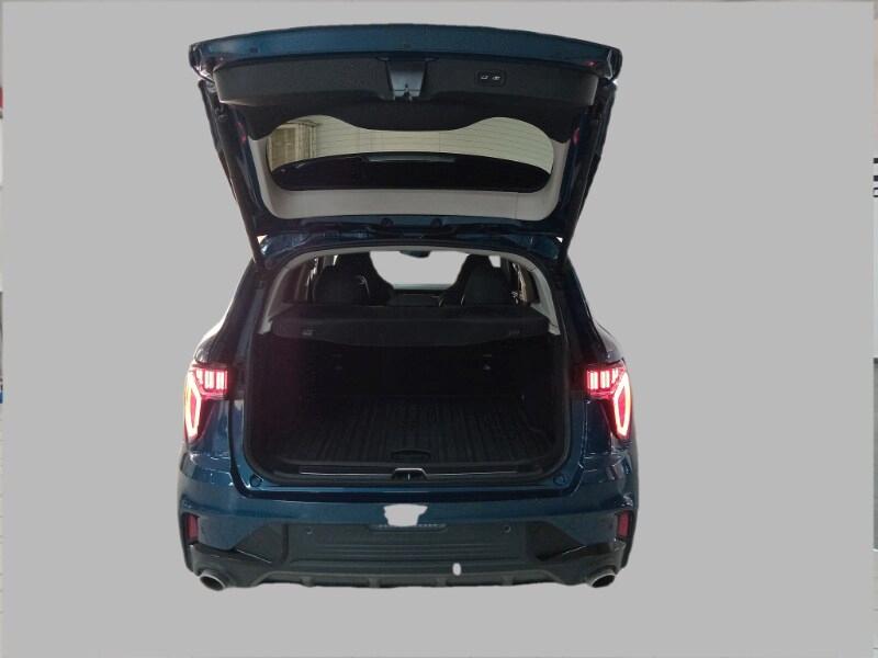 LYNK&CO 01 01 PHEV
