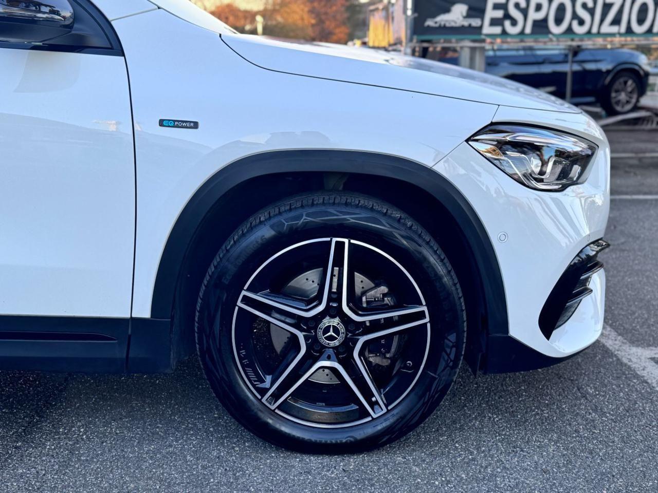 MERCEDES-BENZ GLA 250 e hybrid Sport Plug-In Hybrid218CV Tetto Panorama
