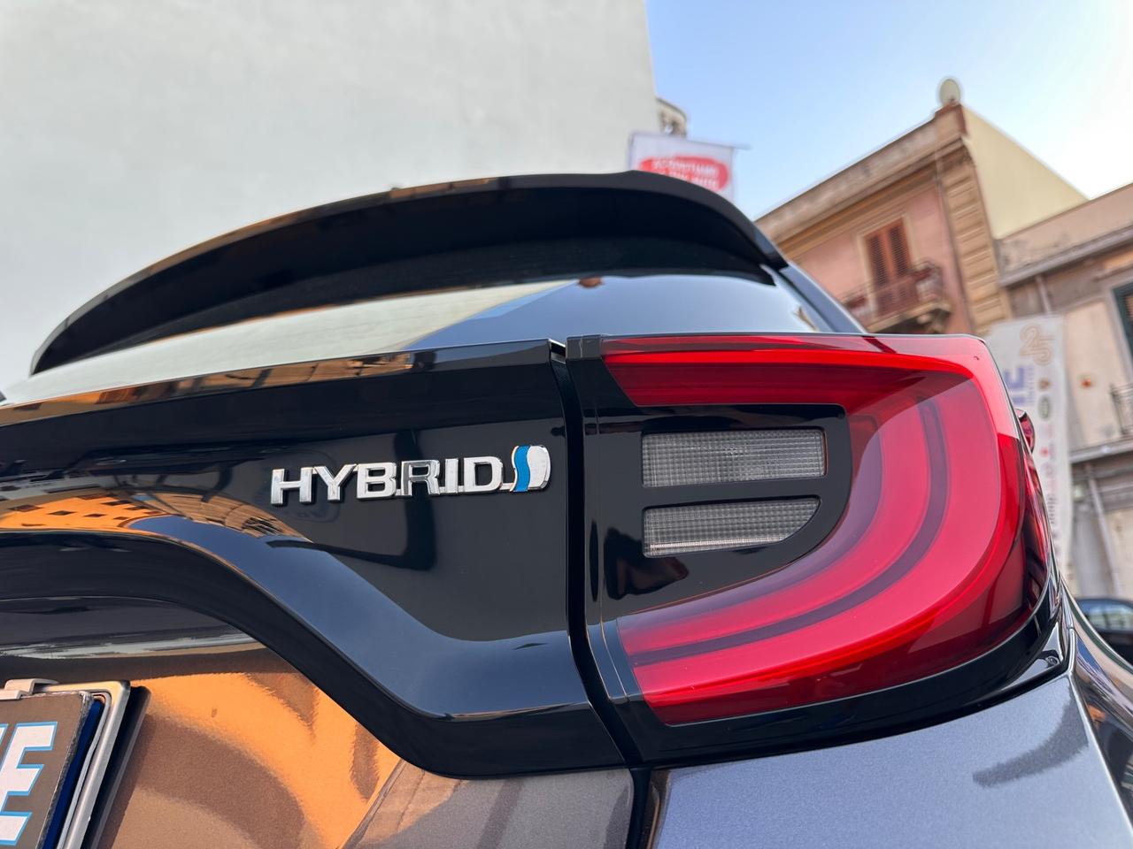 Toyota Yaris 1.5 Hybrid 5 porte Trend