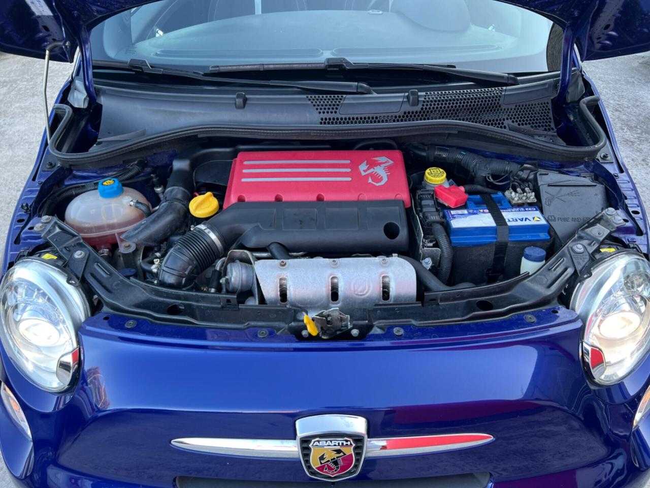 Abarth 595 C 1.4 Turbo T-Jet 140 CV