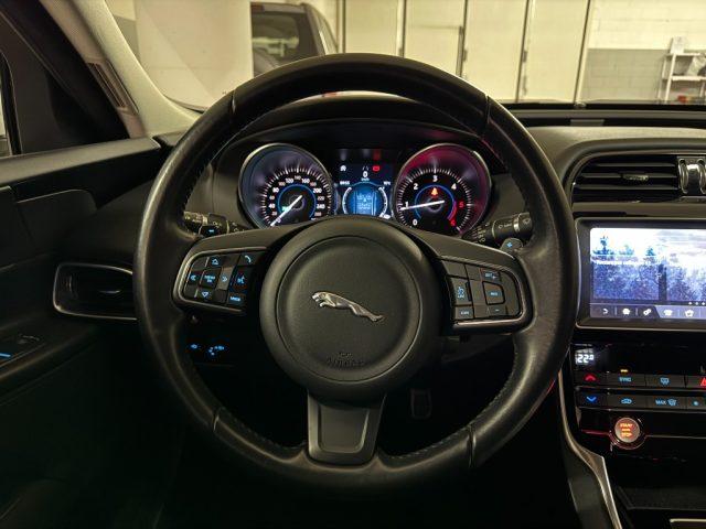JAGUAR XE 2.0 D 180 CV aut. Pure