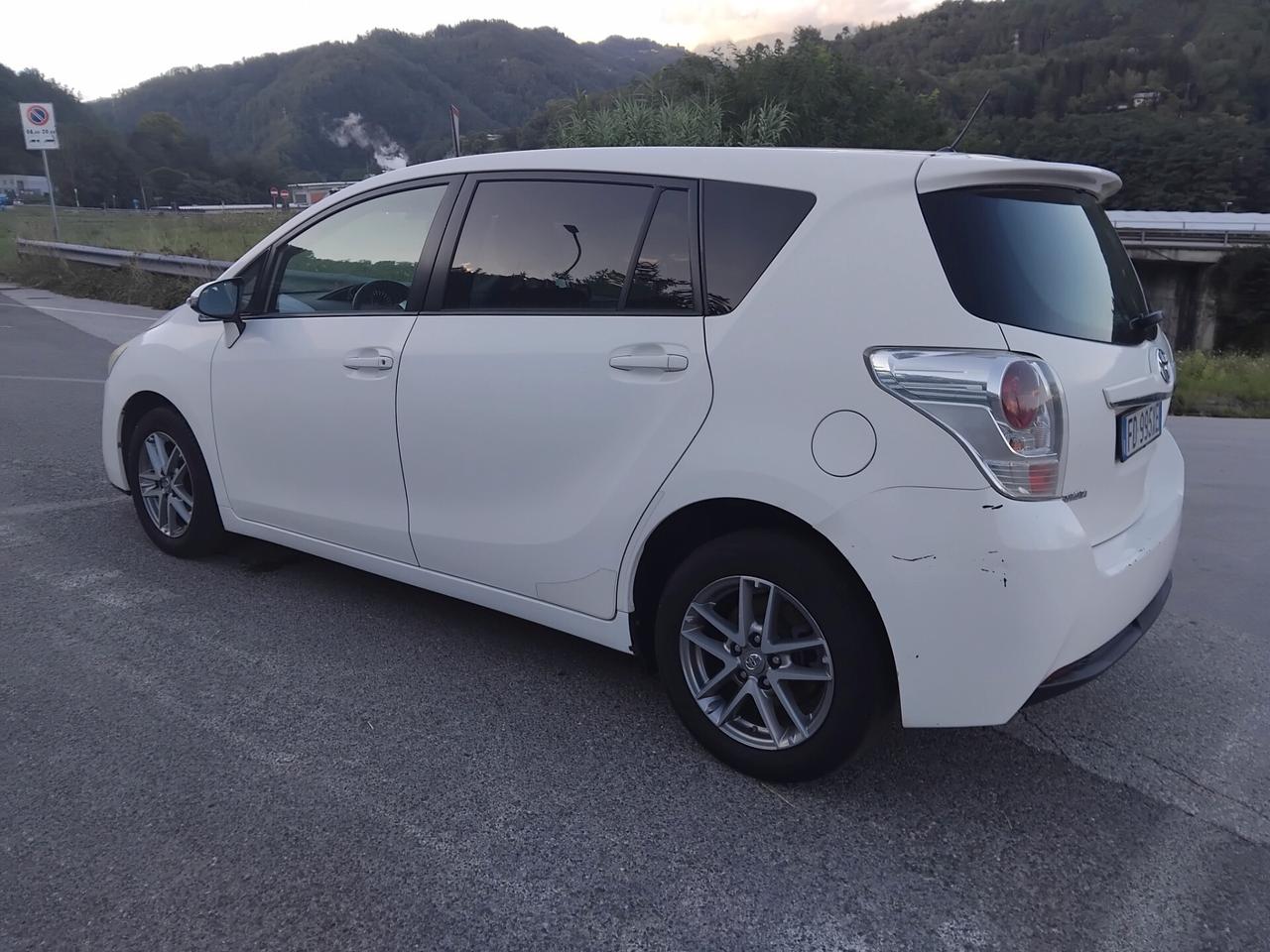 Toyota Verso 1.6 D-4D Business