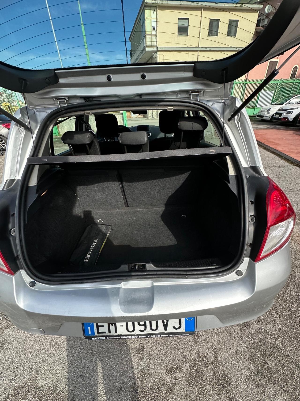 Renault Clio 1.2 16V 5 porte GPL Yahoo!