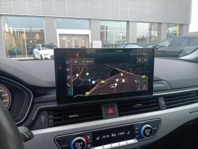 Audi A4 40 TDI quattro S tronic Business Advanced