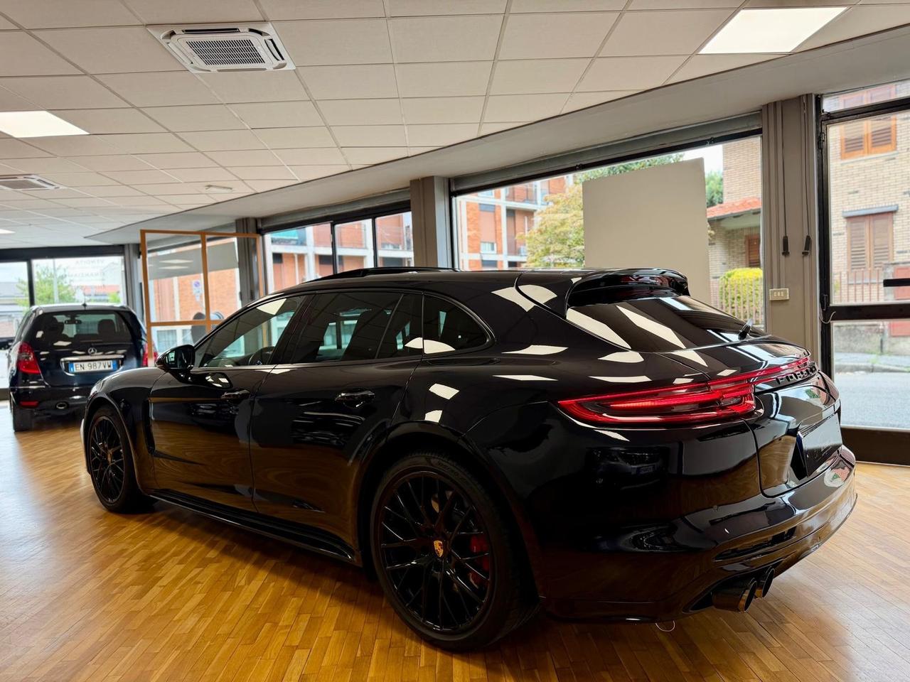Porsche Panamera 4.0 Turbo Sport Turismo