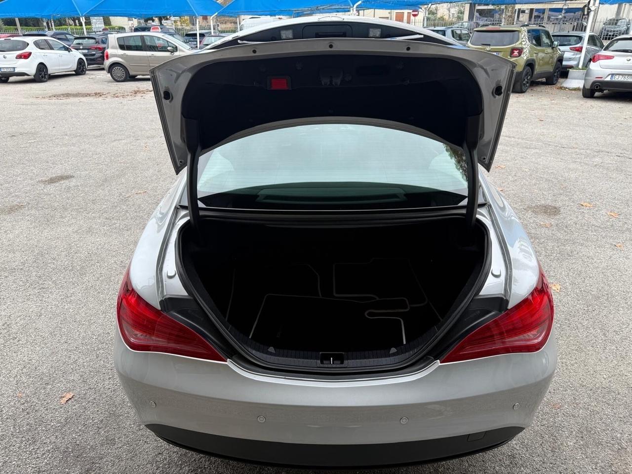 Mercedes-benz CLA 200 d Automatic Premium