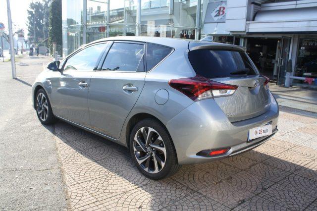 TOYOTA Auris 1.8 Hybrid Lounge