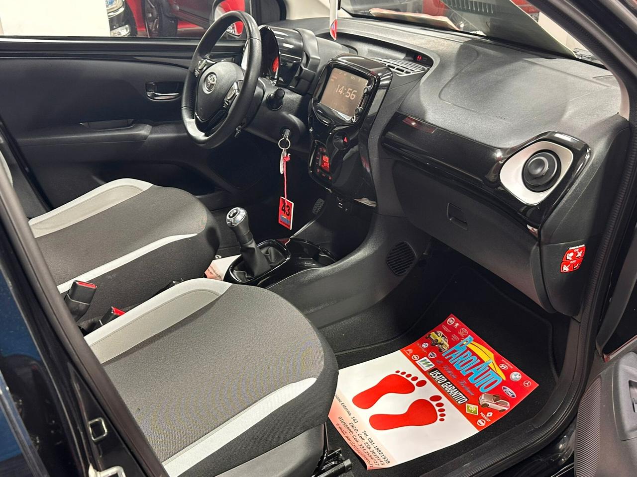 Toyota Aygo 1.0 VVT-i 69 CV x-BLACK - 2016