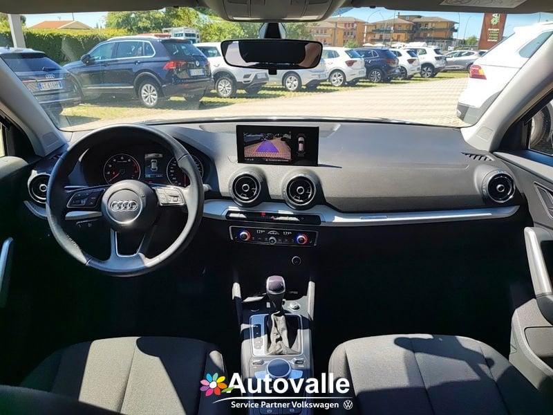 Audi Q2 35 TFSI S tronic Business