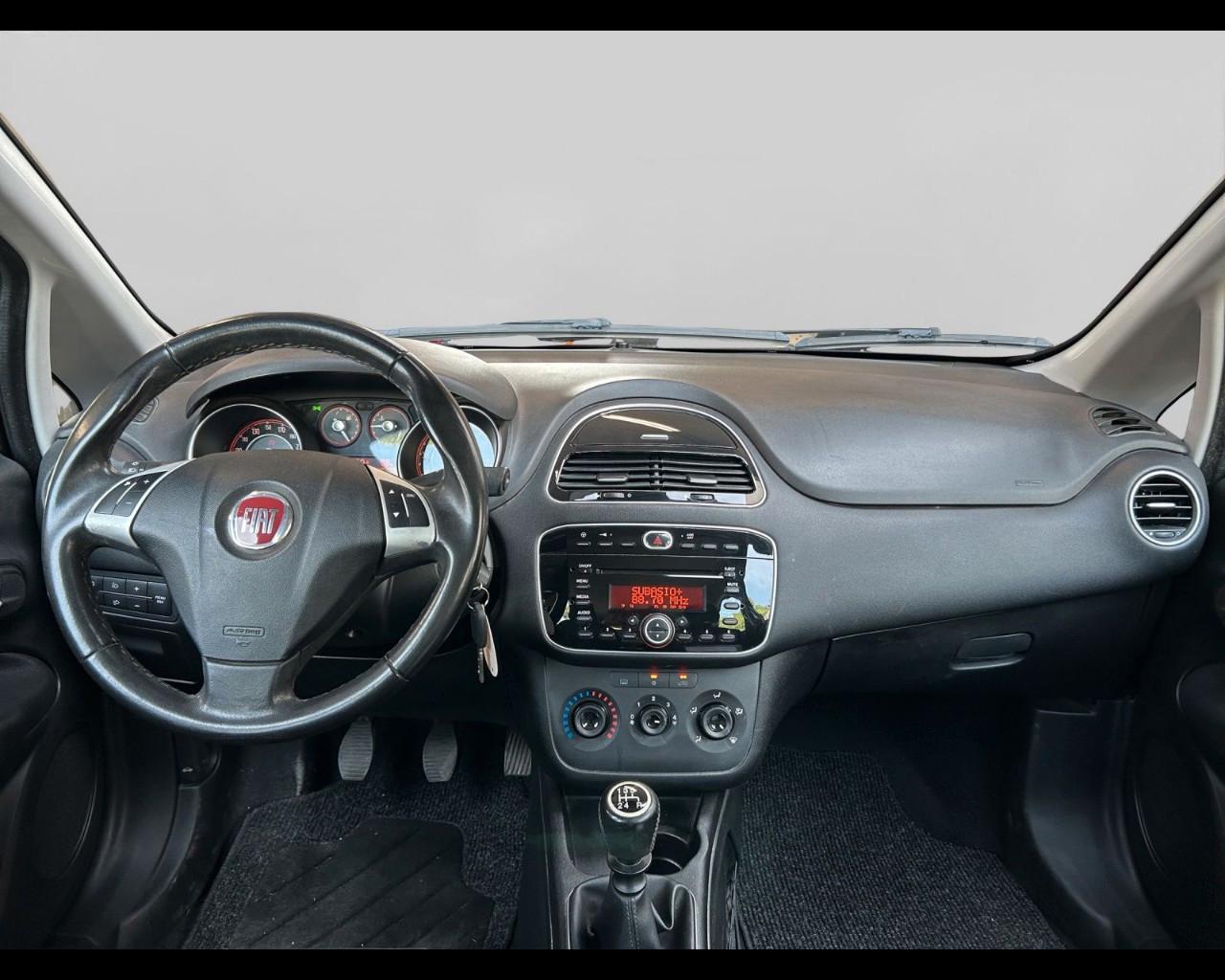 FIAT Punto III 2012 - punto 1.2 Lounge 5p E6