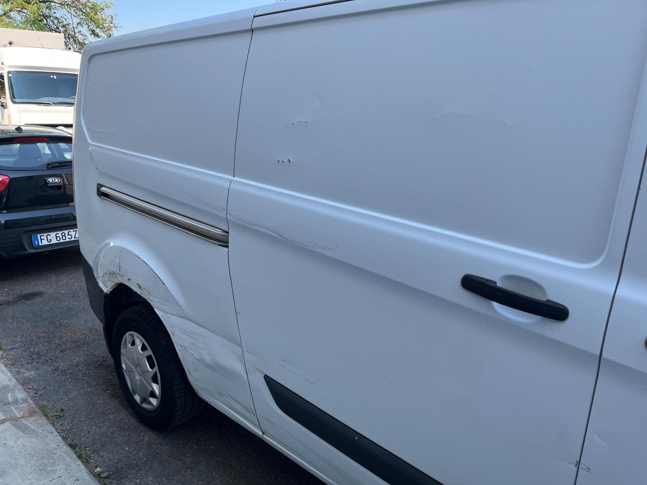 Ford Tourneo Custom Tourneo Custom 320 2.0 TDCi 130CV PC Trend