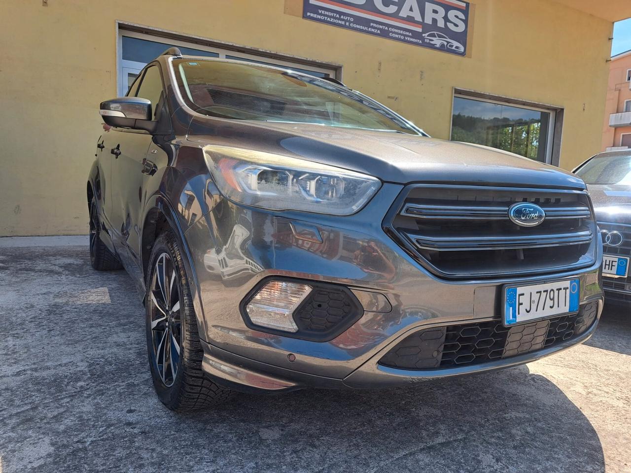 Ford Kuga 1.5 TDCI 120 CV S&S 2WD ST-Line
