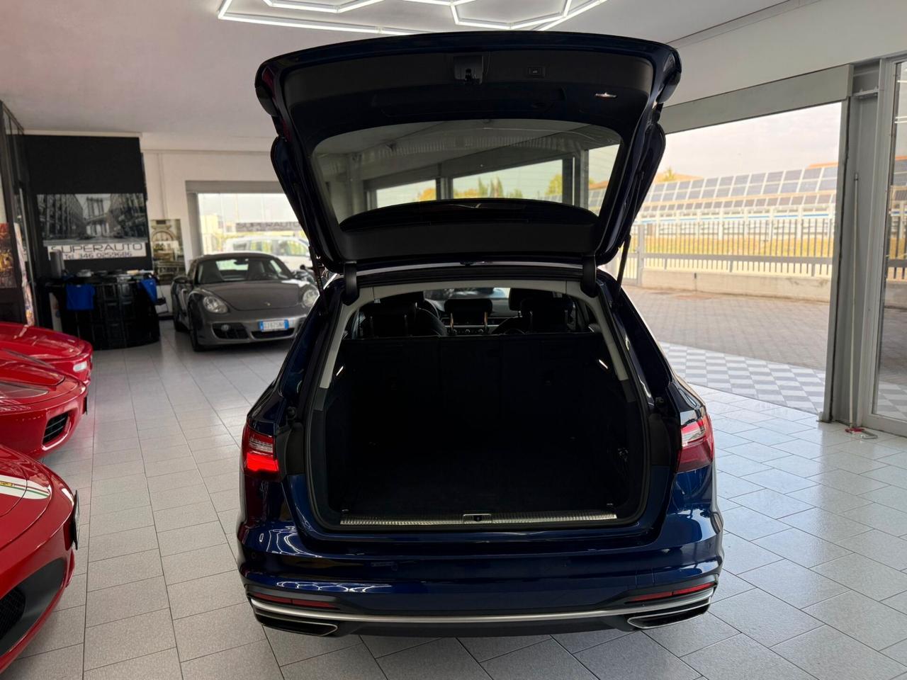 Audi A4 35 TDI/163 CV S tronic Business Advanced