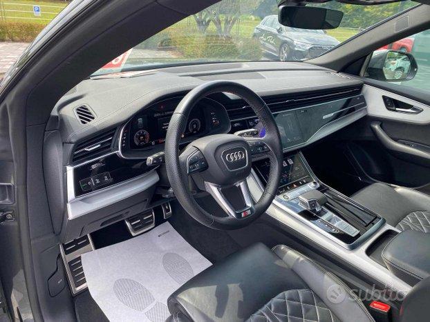 AUDI Q8 50 TDI 286 CV quattro S-line + Matrix +