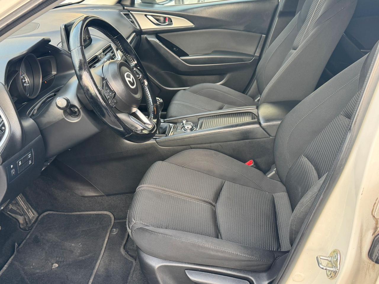 Mazda 3 2017 5p 1.5d Evolve 105cv