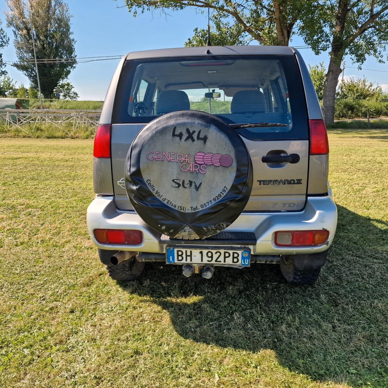Nissan Terrano II Terrano II 2.7 Tdi 3 porte Sport Safari GANCIO DI TRAINO