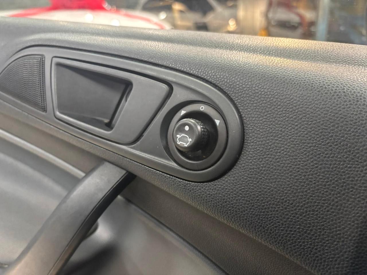 Ford Fiesta 1.2 60CV 3 porte