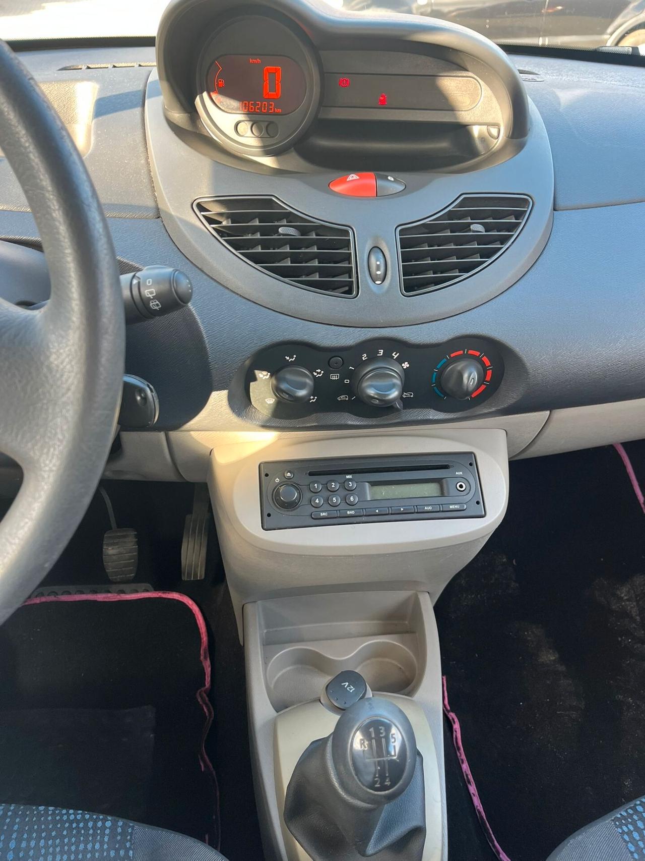 Renault Twingo 1.2 8V Dynamique