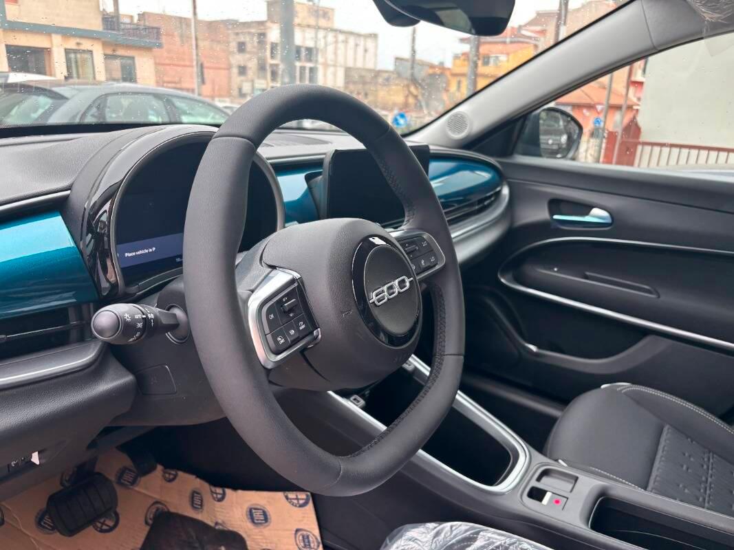 Fiat 600 1.2 hybrid Icon 110cv auto