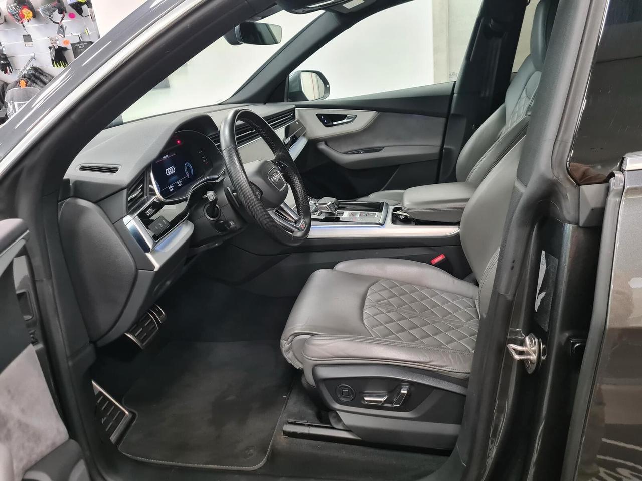 Audi Q8 50 TDI 286 CV quattro tiptronic Sport