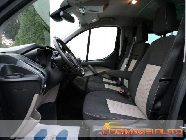 FORD Tourneo Custom 310 2.0 TDCi 170CV PC Titanium