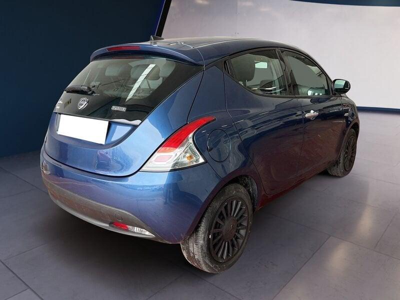 Lancia Ypsilon III 2021 1.0 hybrid Silver s&s 70cv