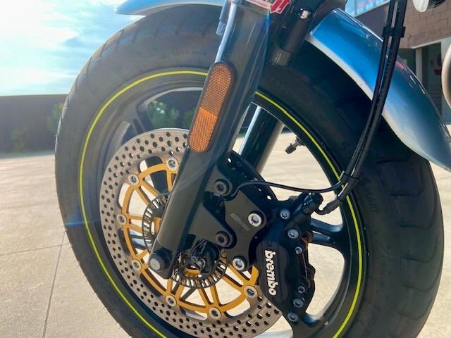 Moto Guzzi V7 IV 2023- Kit Racing GCorse, Uniproprietario