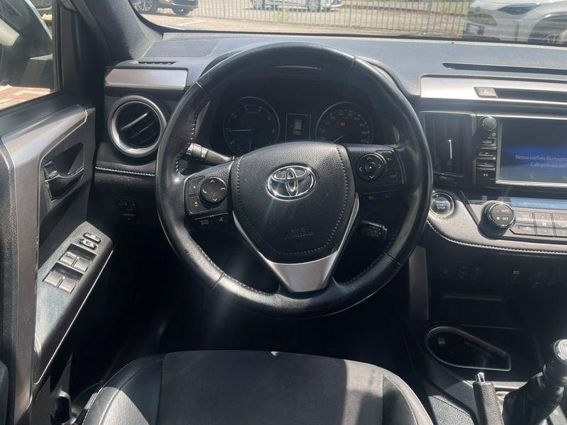 Toyota RAV4 2.0 D-4D 143cv MT Style 2WD
